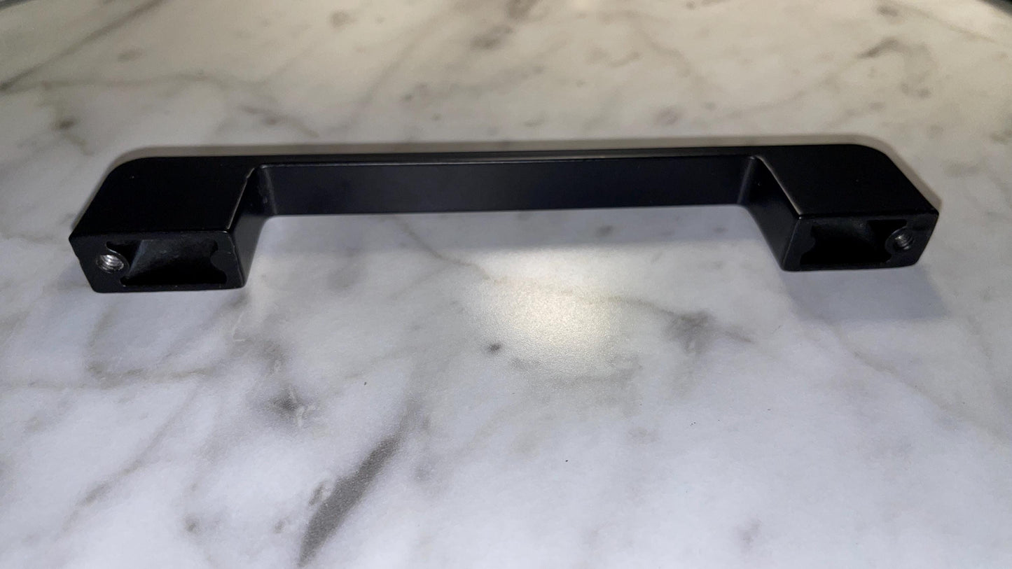 5.5" Black Engraved Drawer Handle – Custom Metal Pull for Cabinets | Personalized Handle | Black - Vanbrera Stones Title