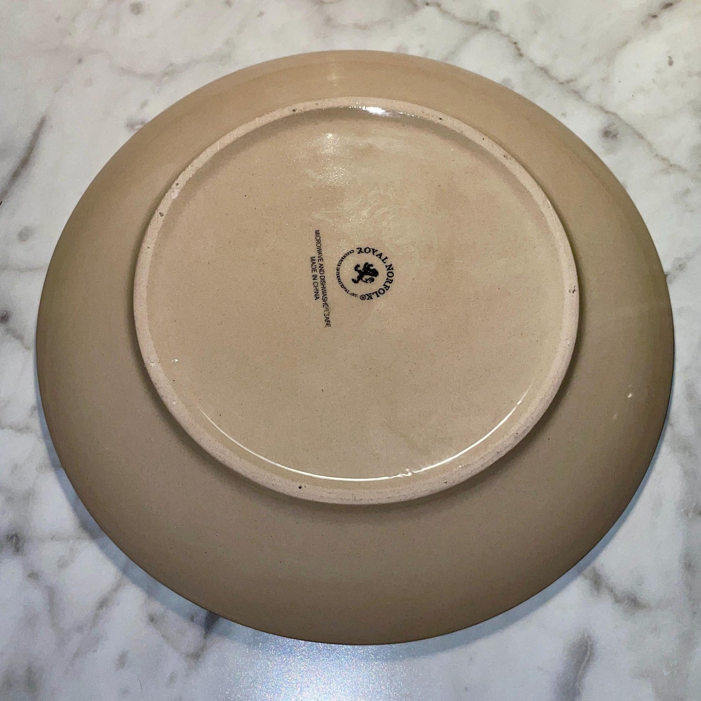 7.5" Custom Engraved Teal Ceramic Plate: Personalized Display Dish - Vanbrera Stones