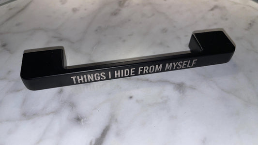 5.5" Black Engraved Drawer Handle – Custom Metal Pull for Cabinets | Personalized Handle | Black - Vanbrera Stones Title