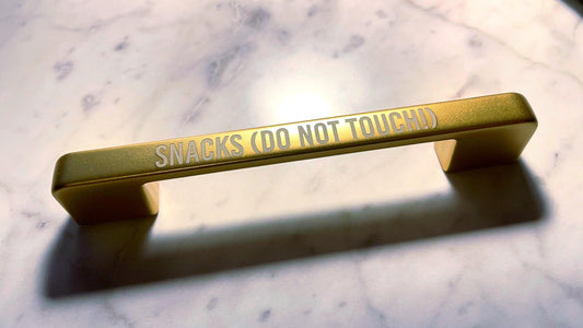 5.5" Gold Engraved Drawer Handle – Custom Metal Pull for Cabinets | Personalized Handle | Gold - Vanbrera Stones Title