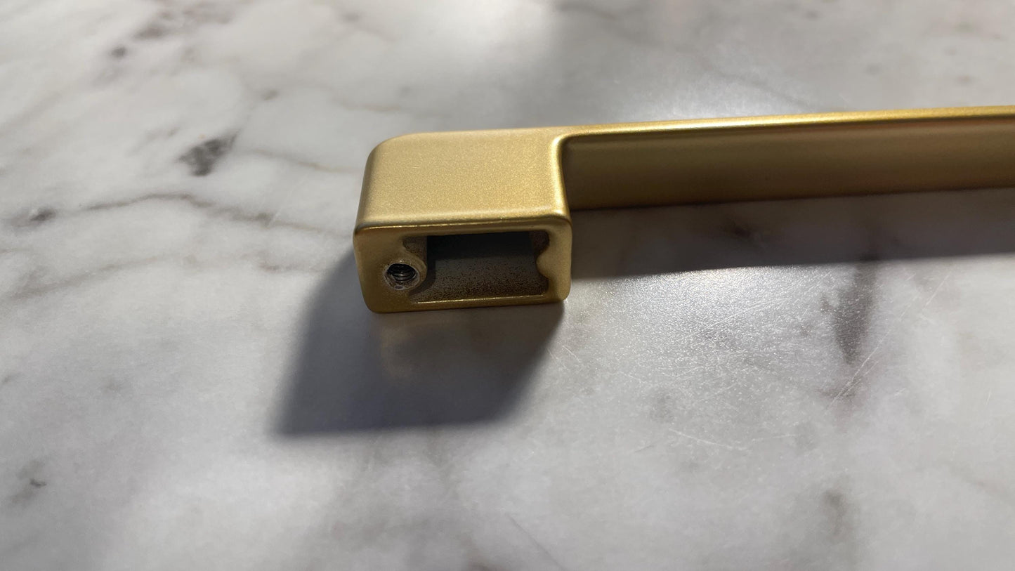 5.5" Gold Engraved Drawer Handle – Custom Metal Pull for Cabinets | Personalized Handle | Gold - Vanbrera Stones Title