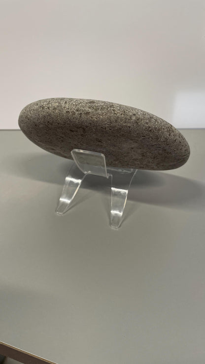 Acrylic Stone Stand: River Stone Display Cradle - Vanbrera Stones Small (1&quot; - 2&quot; Stone)