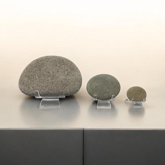 Acrylic Stone Stand: River Stone Display Cradle - Vanbrera Stones Small (1&quot; - 2&quot; Stone)